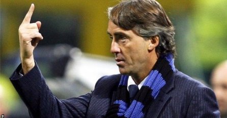 Mancini želi dodatno pojačati defanzivnu liniju