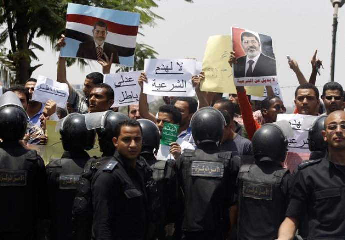 Smrtne kazne za 183 pristalice "Muslimanskog bratstva"