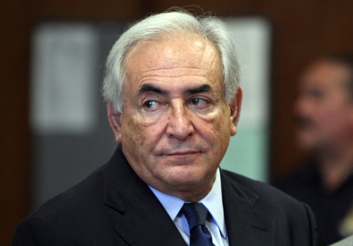 Bivši direktor MMF-a na optuženičkoj klupi zbog prostitutki