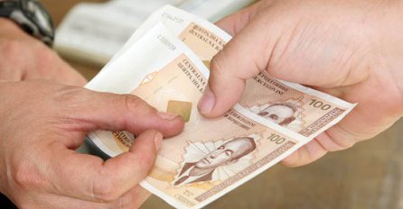 Novac čovjeka ne čini sretnim, ali može manje tužnim