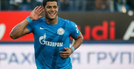 Hulk dokazao da je majstor: Pogodio direktno iz kornera