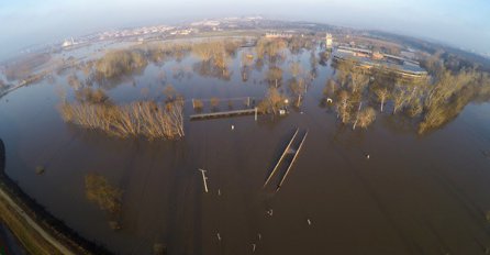 Obilne padavine u Turskoj i Bugarskoj potopile i mostove