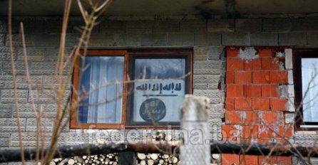 Mještani uklonili zastave ISIL-a u Gornjoj Maoči
