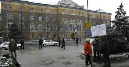 Završeno okupljanje građana u Sarajevu, bez incidenata