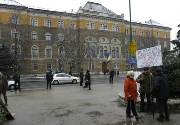 Završeno okupljanje građana u Sarajevu, bez incidenata