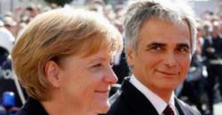 Austrijski kancelar kritikuje Angelu Merkel