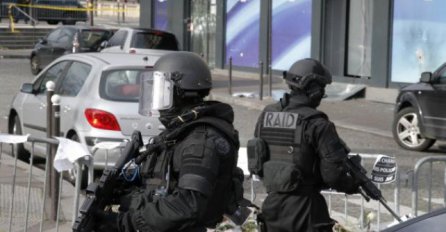 Uhapšeno šest osoba osumnjičenih za regrutovanje radikalnih islamista