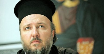 Protojerej Velibor Džomić spas našao u BiH