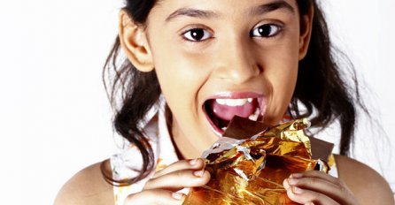 Šećer uzrokuje raniji ulazak u pubertet kod djevojčica