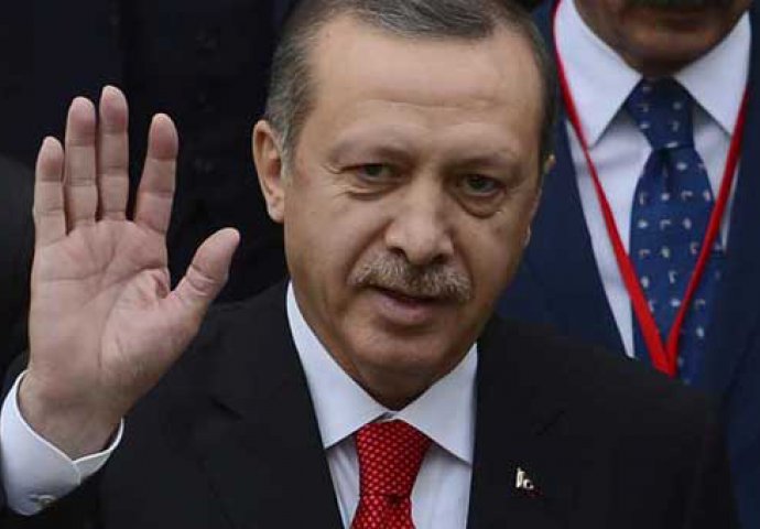 Erdoganov prvi tvit!