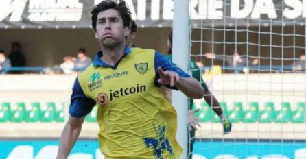 Zukanović golčinom gurnuo Parmu ka Seriji B