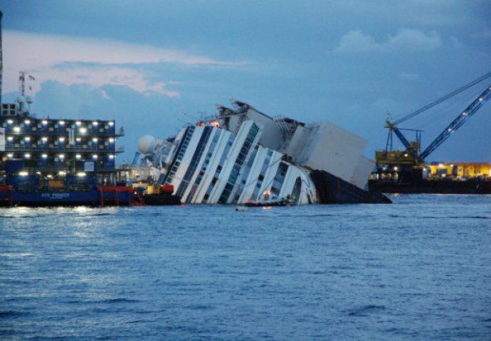Kapetan broda 'Costa Concordia' osuđen na 16 godina zatvorske kazne