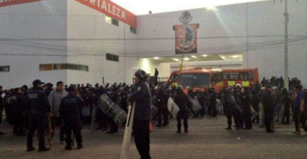 Haos u Meksiku: Federalci povrijeđeni u sukobu sa lokalnim policajcima