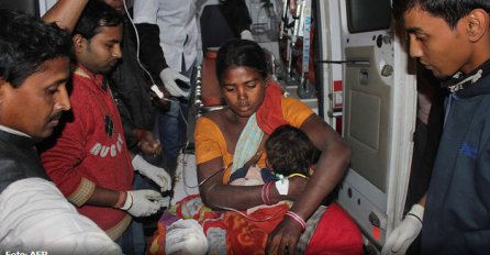 Indija: Najmanje 13 poginulih prilikom urušavanja zgrade