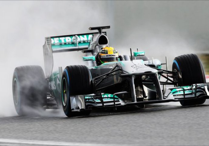 Hamilton najbrži u Bahreinu