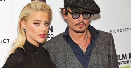 Gospođa Depp konačno pokazala svoj dijamantni prsten