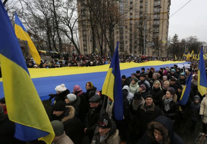 Marš dostojanstva na godišnjicu protesta