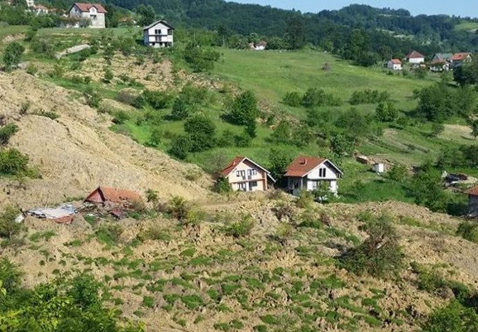 Aktivirana klizišta u Tuzlanskom kantonu