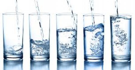 Zašto je korisno piti alkalnu vodu?
