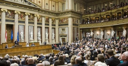 Austrija: Parlament glasa o nacrtu kontroverznog Zakona o islamu