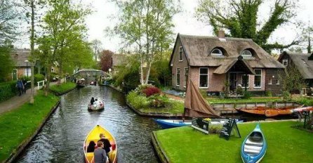 Giethoorn: Mali raj u Holandiji