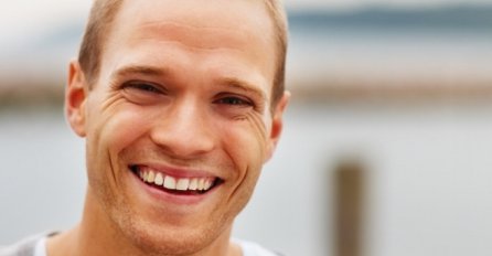 Ne dozvolite da vas iznenadi: Šta osmijeh otkriva o muškarcu?