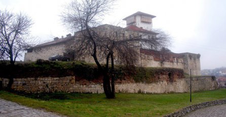 Gradačac: Tajne Starog grada i kule Zmaja od Bosne