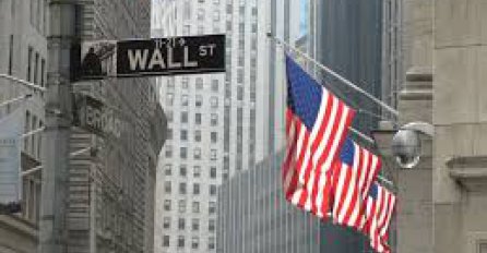Wall Street bezobzirno krade od miliona marljivih radnika Amerikanaca!