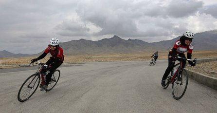 One nas inspirišu: Ženski biciklistički tim iz Afganistana ne odustaje