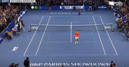 Federer izgubio poen od nepoznatog dječaka
