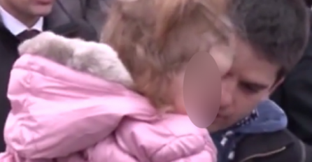 Nakon kidnapovanja male Maše u Srbiji otac zagrlio kćerkicu - 'Gdje si srećo moja, gdje si ti, je li?' 
