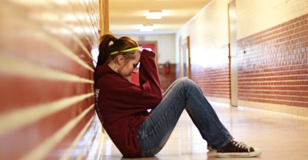 Kako se nositi s buntovnim tinejdžerom?