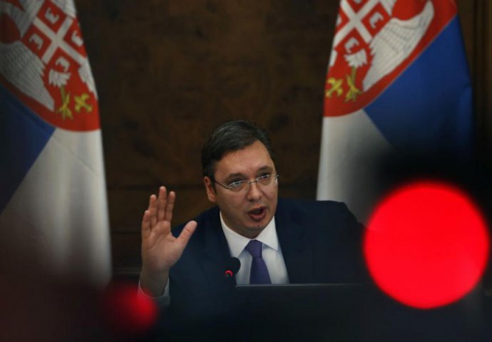 Srbija vrišti od smijeha: Pogledajte reakcije na nastup Aleksandra Vučića