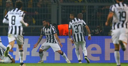 Čudesni Tevez presudio Dortmundu