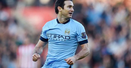 Frank Lampard ispred Casillasa, Ronalda i Xavija