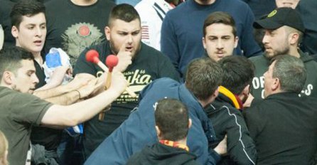 Navijači Galatasaraya napravili haos u Berlinu