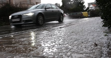 VOZAČI OPREZ: Moguća poledica, posebno u višim predjelima