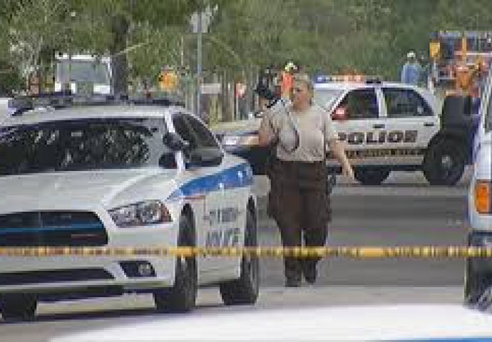 Zbog svađe oko večere dječak pucao u svoja dva brata pa ubio sebe