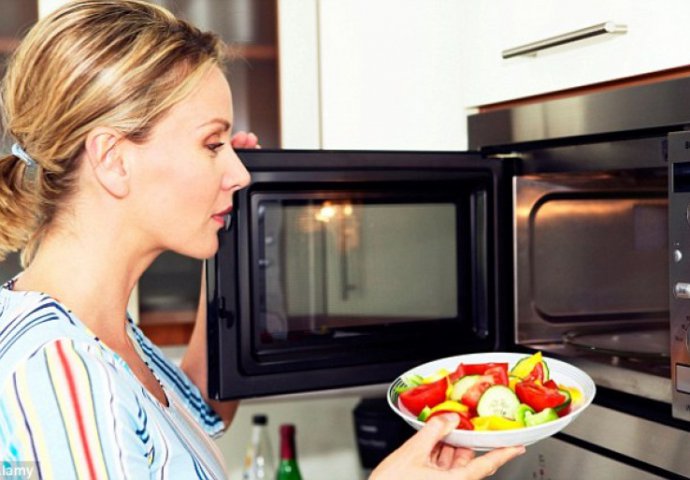 Sve prednosti mikrovalne pećnice