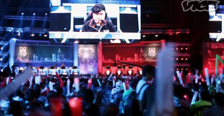 Djevojke, slava i videoigrice