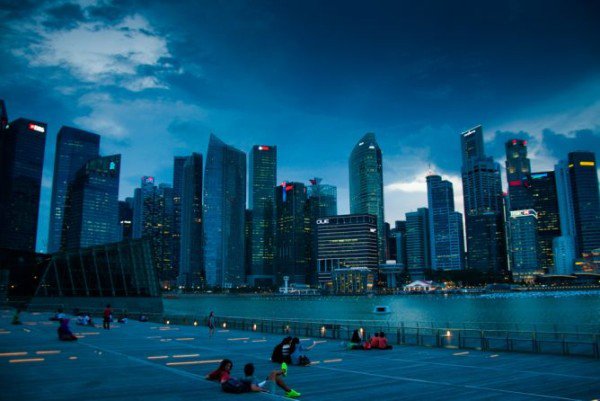 singapore-skyline-600x401