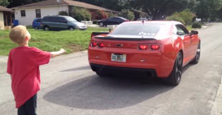 Zavezao sina za auto kako bi mu iščupao mliječni zub