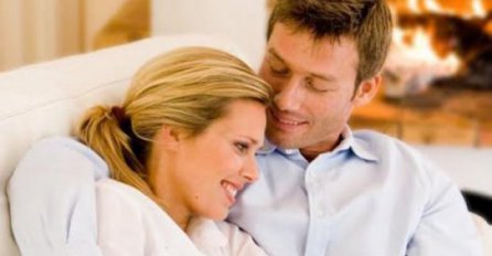 Skriveni znakovi: Evo kako ćete znati da li vas žena stvarno voli!