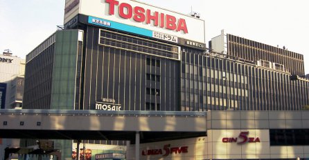 Zašto su pale akcije Toshibe?
