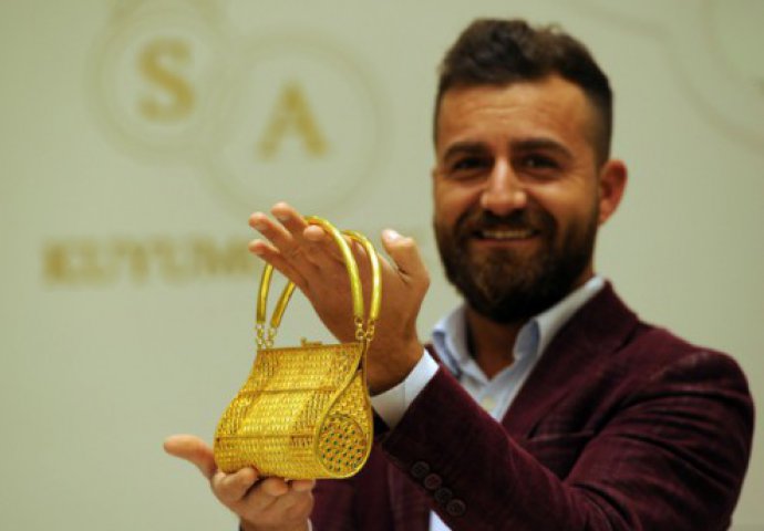 Torbica koja vrijedi kao dvosoban stan