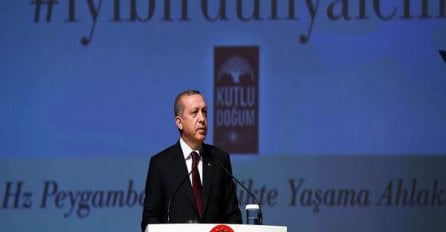 Erdogan: Islam nam je jedina vjera!