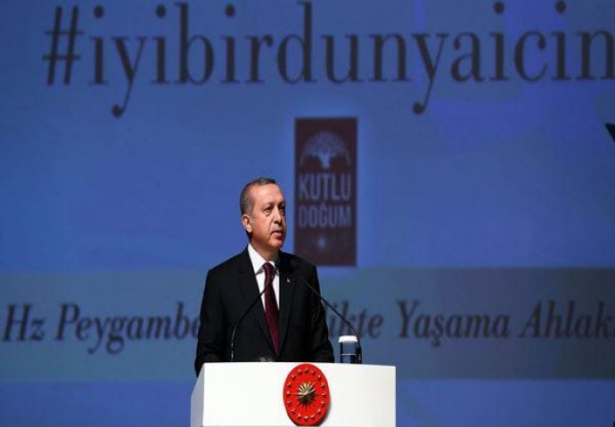 Erdogan: Islam nam je jedina vjera!