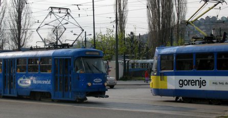 Sarajevo: Tramvaj iskočio iz šina