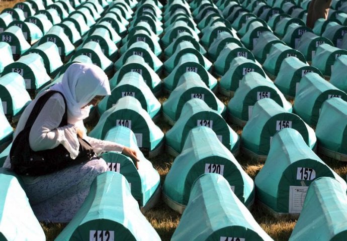 EP usaglašava sedam prijedloga rezolucije o Srebrenici