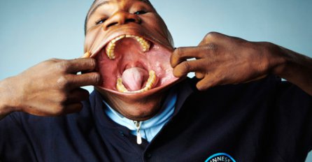 Ušao u Guinnessovu knjigu rekorda: Ovo su najveća usta na planeti Zemlji